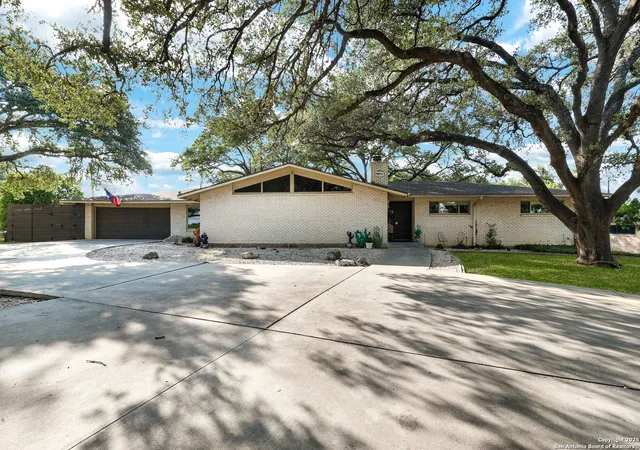 Photo 1 of Sale Pending at 101 Gardenview, San Antonio, TX 78213 | MLS# 1890706 | Listing updated on 2026-01-26