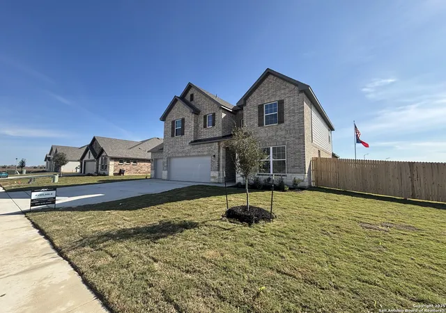 Photo 3 of Sale Pending at 12912 Horseback Pl, Schertz, TX 78108 | MLS# 1890717 | Listing updated on 2025-12-22