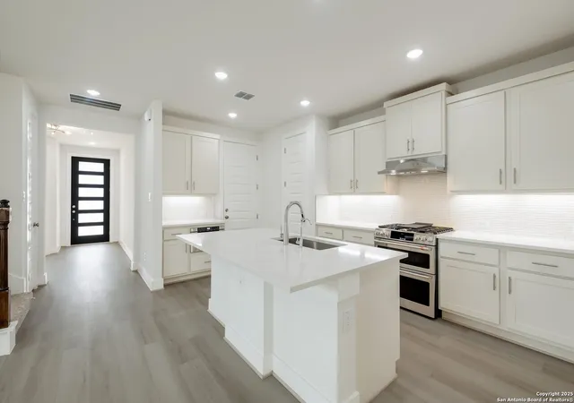 Photo 4 of Single family home for sale at 18302 Rhone River, San Antonio, TX 78256 | MLS# 1890770 | Listing updated on 2026-02-09