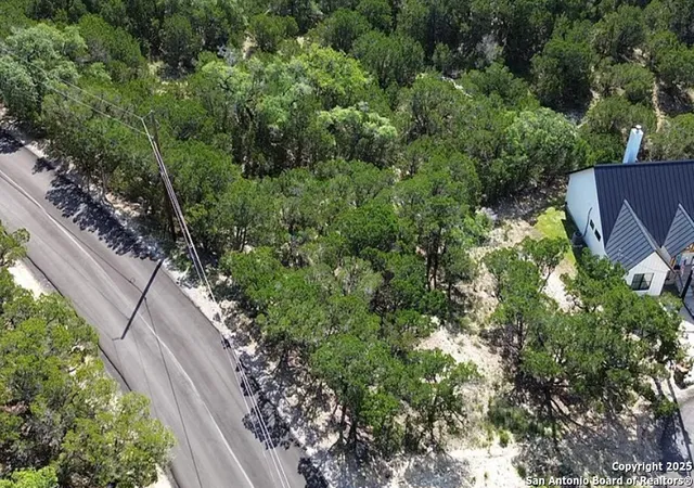 Photo 2 of Land for sale at 1428 Rockmoor, Canyon Lake, TX 78133 | MLS# 1890820 | Listing updated on 2026-03-03