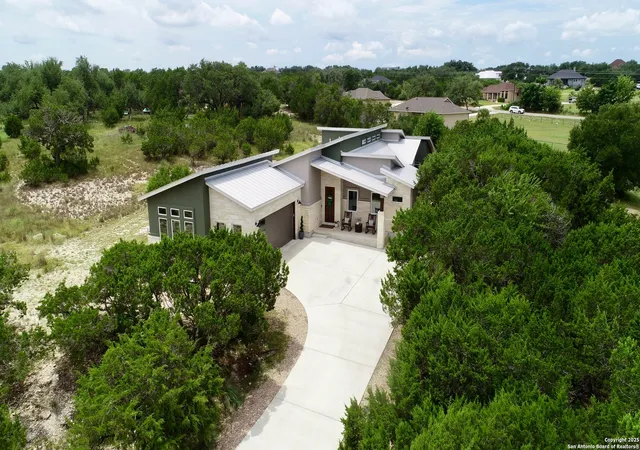 Photo 2 of Single family home for sale at 1108 Long Hollow, Canyon Lake, TX 78133 | MLS# 1890847 | Listing updated on 2026-02-06