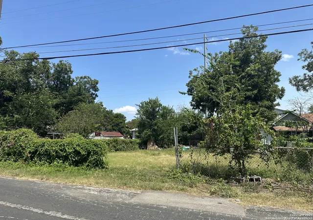 Photo 3 of Land for sale at 119 Orphan, San Antonio, TX 78202 | MLS# 1890859 | Listing updated on 2025-10-13