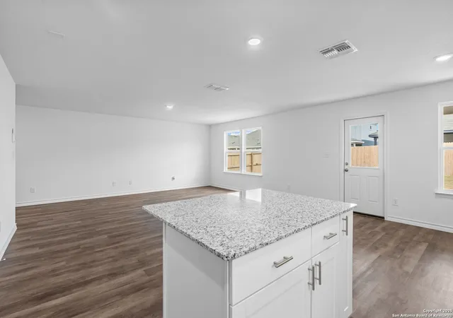 Photo 4 of Sale Pending at 11714 Red Burro, San Antonio, TX 78230 | MLS# 1890905 | Listing updated on 2025-11-18