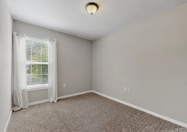 Photo 4 of Single family home for sale at 4635 La Loma, San Antonio, TX 78233 | MLS# 1890922 | Listing updated on 2026-03-25