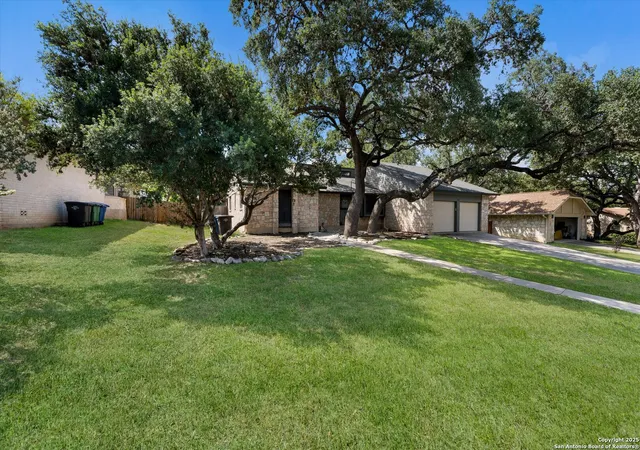 Photo 3 of Single family home for sale at 9311 Fallworth St, San Antonio, TX 78254 | MLS# 1890932 | Listing updated on 2025-12-01
