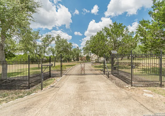 4th image of 7242 Exeter Ave, Spring Branch, TX 78070 | MLS# 1890947