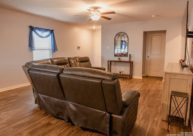 Photo 3 of Single family home for sale at 15023 Harbor Landing, Von Ormy, TX 78073 | MLS# 1890954 | Listing updated on 2026-01-30