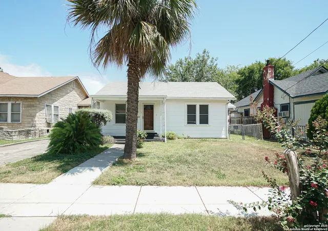 Photo 1 of Sale Pending at 343 Hearne, San Antonio, TX 78225 | MLS# 1891083 | Listing updated on 2025-10-07