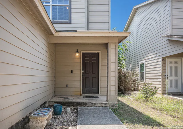 Photo 2 of Sale Pending at 7203 Archers Coach, San Antonio, TX 78244 | MLS# 1891084 | Listing updated on 2025-09-30