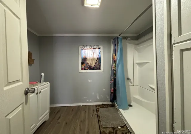 Photo 4 of Sale Pending at 371 Gillette, San Antonio, TX 78221 | MLS# 1891111 | Listing updated on 2026-04-10