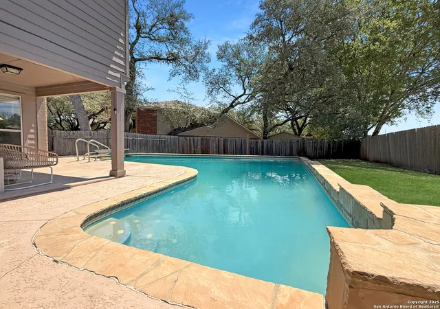 Photo 4 of Single family home for sale at 13115 Almond Bend Dr, Universal City, TX 78148 | MLS# 1891163 | Listing updated on 2025-11-24