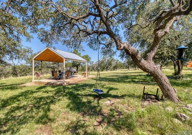 Photo 3 of House for sale at 181 Colinas, Kerrville, TX 78028 | MLS# 1891200 | Listing updated on 2025-11-10