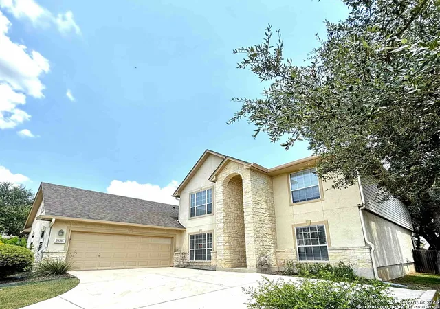 Photo 3 of Sale Pending at 27046 Trinity Heights, San Antonio, TX 78261 | MLS# 1891252 | Listing updated on 2025-10-31
