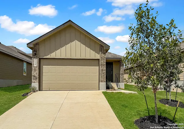 Photo 1 of Sale Pending at 23117 Double Bogey, San Antonio, TX 78261 | MLS# 1891380 | Listing updated on 2025-11-25