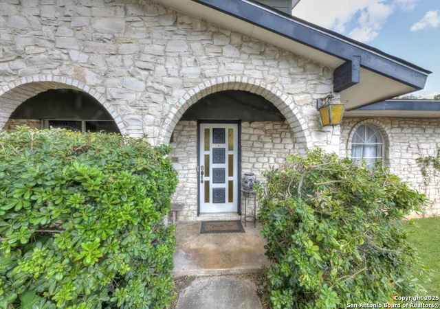 Photo 3 of Single family home for sale at 13527 Beltway, San Antonio, TX 78217 | MLS# 1891404 | Listing updated on 2025-08-20