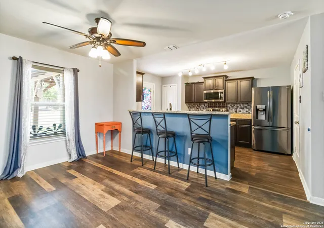 Photo 2 of Sale Pending at 6423 Woodcliff Bnd, San Antonio, TX 78222 | MLS# 1891440 | Listing updated on 2026-03-11