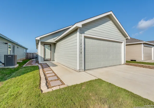 Photo 3 of Sale Pending at 12930 Deep Eddy, Converse, TX 78152 | MLS# 1891458 | Listing updated on 2025-10-20