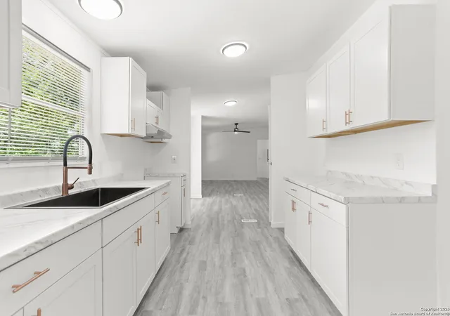 Photo 2 of Sale Pending at 25406 Brewer, San Antonio, TX 78257 | MLS# 1891520 | Listing updated on 2025-10-14