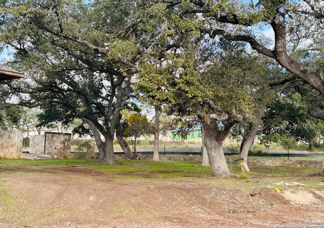 2nd image of 24622 Cliff Line, San Antonio, TX 78257 | MLS# 1891560