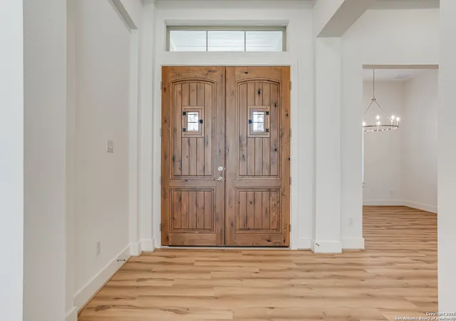 Photo 2 of Sale Pending at 5240 Estates Oak Way, San Antonio, TX 78263 | MLS# 1891573 | Listing updated on 2025-11-04