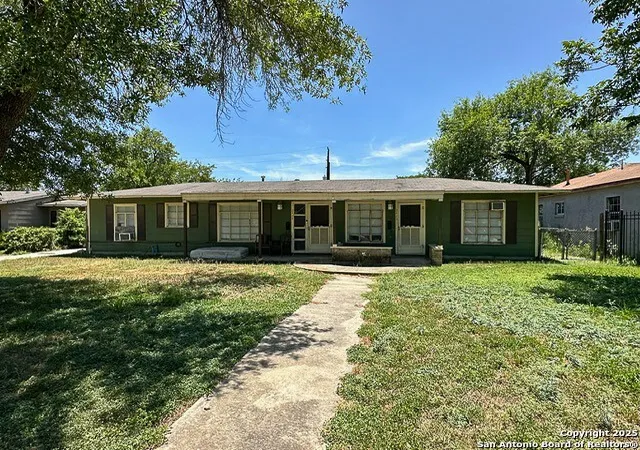 2nd image of 2418 And 2424 W Woodlawn Ave, San Antonio, TX 78228 | MLS# 1891659