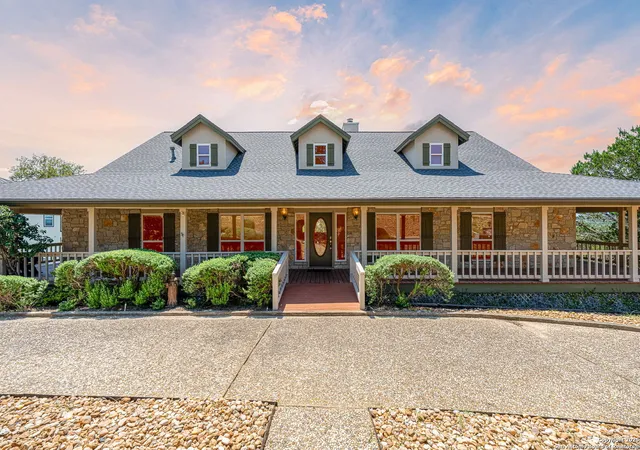 Photo 1 of Sale Pending at 408 Highlands, Kerrville, TX 78028 | MLS# 1891665 | Listing updated on 2025-12-02