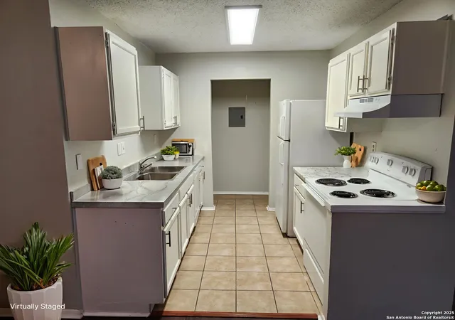 Photo 3 of Sale Pending at 1331 Bayou, San Antonio, TX 78245 | MLS# 1891787 | Listing updated on 2026-02-27
