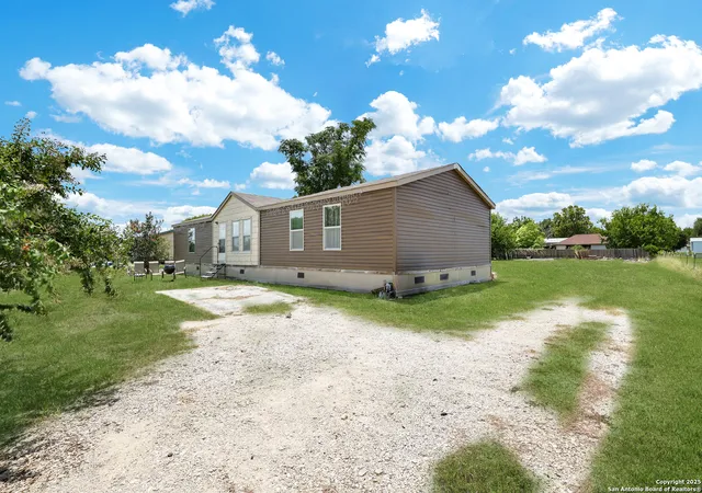 Photo 3 of Sale Pending at 146 Tejas Trl, Seguin, TX 78155 | MLS# 1891799 | Listing updated on 2025-12-16