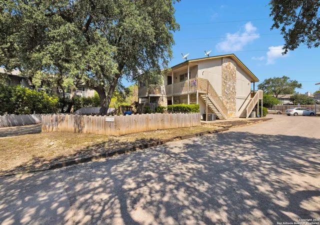 Multi family home for sale at 5827 Shadow Glen, San Antonio, TX 78240 | MLS# 1891872