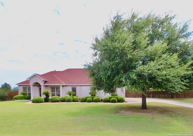 4th image of 15818 Lake Breeze, Lytle, TX 78052 | MLS# 1891896