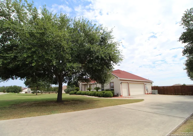 5th image of 15818 Lake Breeze, Lytle, TX 78052 | MLS# 1891896