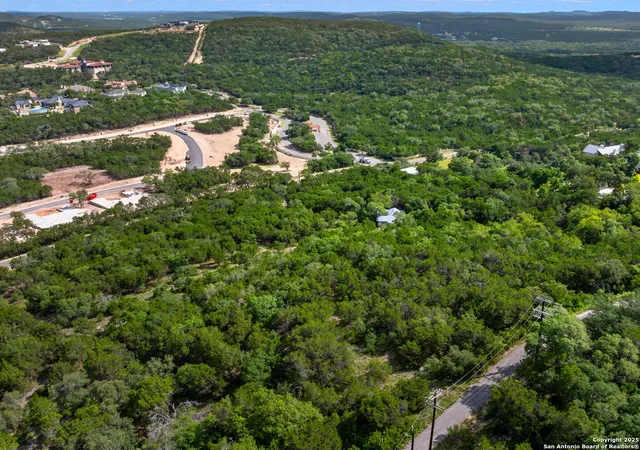 Photo 4 of Sale Pending at 21094 Tejas Trl W, San Antonio, TX 78257 | MLS# 1891925 | Listing updated on 2025-10-28