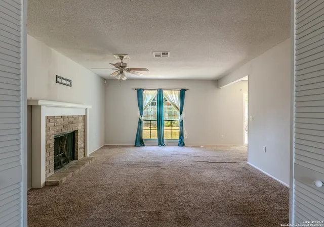 Photo 2 of Single family home for sale at 5106 Sierra Vis, San Antonio, TX 78233 | MLS# 1891956 | Listing updated on 2025-08-23