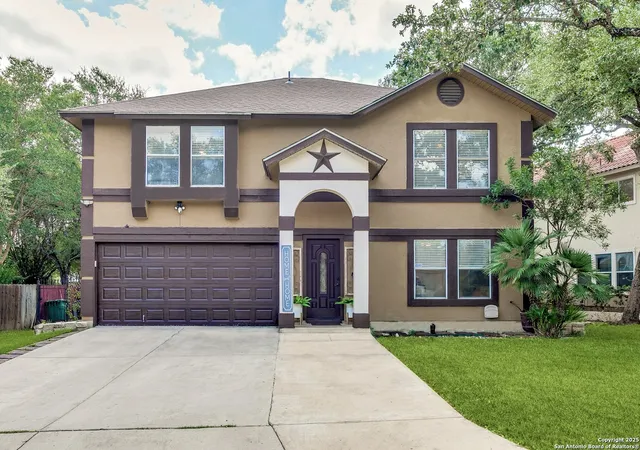 Photo 2 of Sale Pending at 2106 Border Ml, San Antonio, TX 78230 | MLS# 1891959 | Listing updated on 2025-09-02