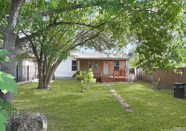 17th image of 727 John Adams Dr, San Antonio, TX 78228 | MLS# 1891968