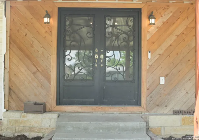 3rd image of 727 John Adams Dr, San Antonio, TX 78228 | MLS# 1891968