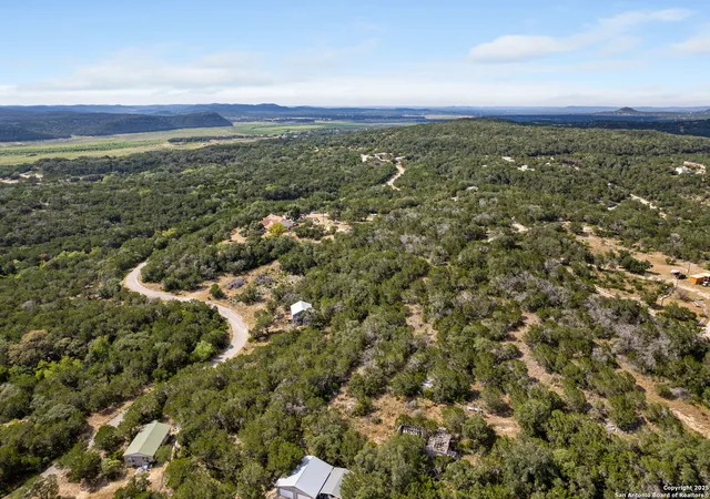 4th image of 481 Blue Bill Cove, Pipecreek, TX 78063 | MLS# 1892000