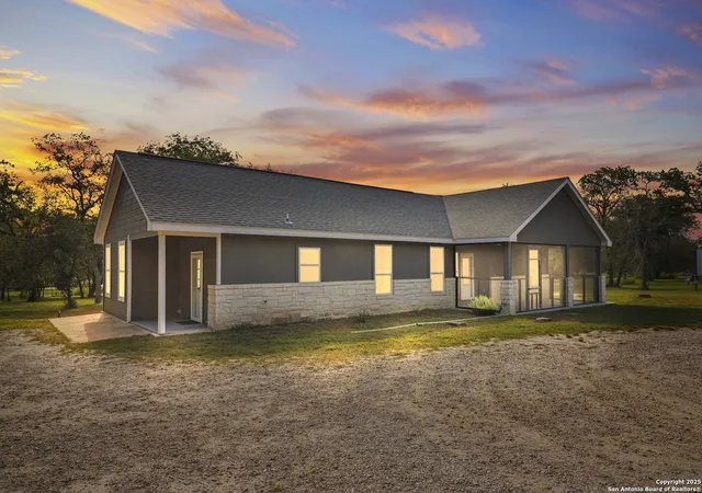 2nd image of 281 Wood Valley Dr, Adkins, TX 78101 | MLS# 1892080