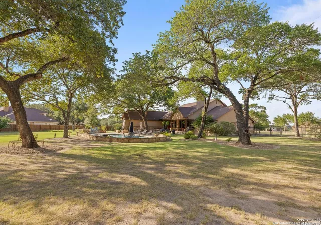 2nd image of 157 Copper Ridge, La Vernia, TX 78121 | MLS# 1892117