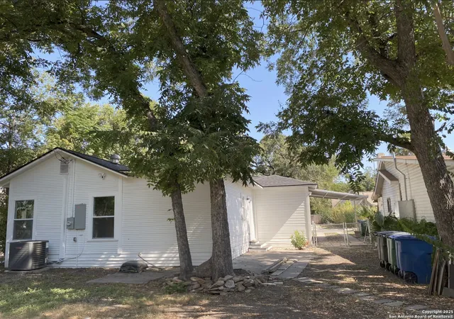 Homes for sale in San Antonio, TX | 1514 W Lynwood Ave, San Antonio, TX 78201 | MLS# 1892138