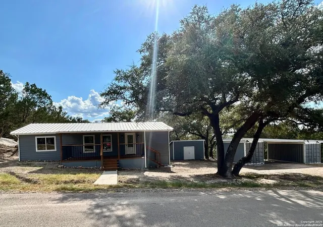 Photo 1 of Manufactured home for sale at 1250 Pecan, Canyon Lake, TX 78133 | MLS# 1892148 | Listing updated on 2025-09-07