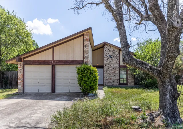 Photo 1 of Sale Pending at 5814 Pineway, San Antonio, TX 78247 | MLS# 1892170 | Listing updated on 2026-05-05