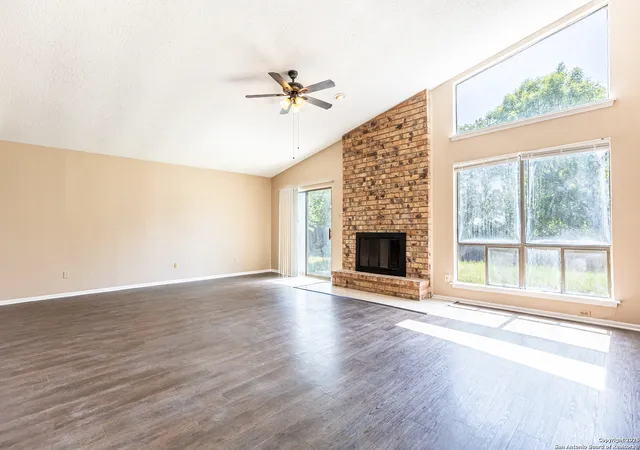 Photo 3 of Sale Pending at 5814 Pineway, San Antonio, TX 78247 | MLS# 1892170 | Listing updated on 2026-05-05