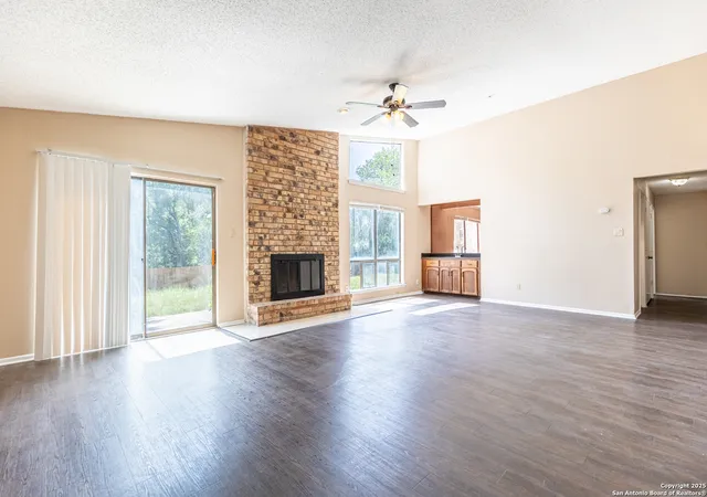 Photo 3 of Sale Pending at 5814 Pineway, San Antonio, TX 78247 | MLS# 1892170 | Listing updated on 2026-05-05