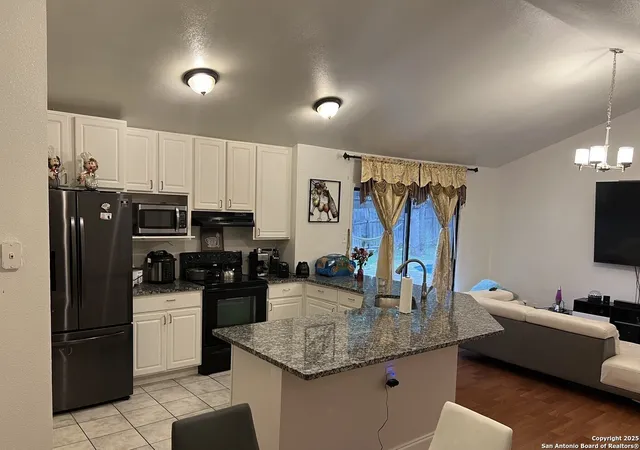 3rd image of 6011 Forest Rdg, San Antonio, TX 78240 | MLS# 1892209