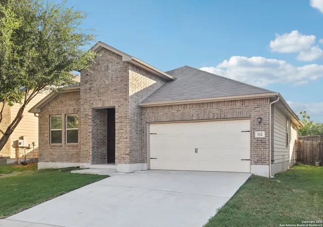 Homes for sale in Cibolo, TX | 112 Grand Vista, Cibolo, TX 78108 | MLS# 1892213