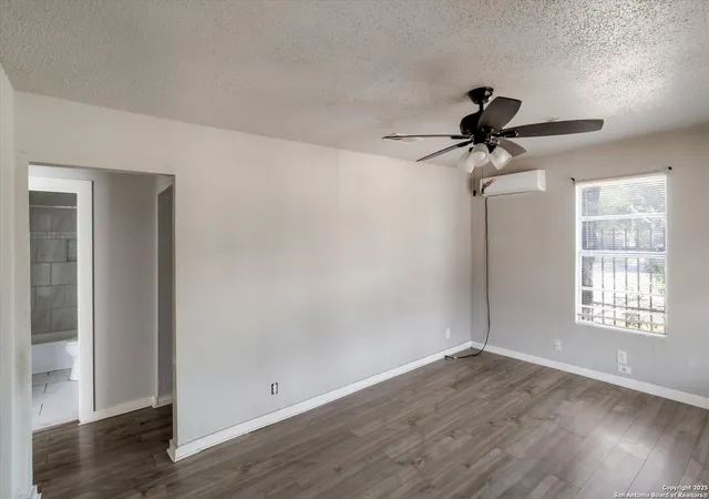 Homes for sale in San Antonio, TX | 443 Sw 34Th St, San Antonio, TX 78237 | MLS# 1892219