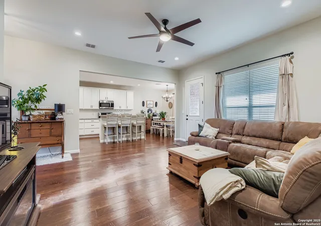 Photo 3 of Single family home for sale at 322 Riverview, Bandera, TX 78003 | MLS# 1892234 | Listing updated on 2025-09-09