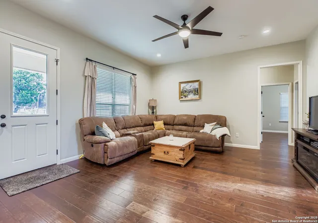 Photo 3 of Single family home for sale at 322 Riverview, Bandera, TX 78003 | MLS# 1892234 | Listing updated on 2025-09-09