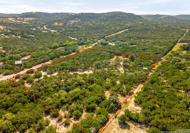 30th image of 779 Red Bluff, Pipe Creek, TX 78063 | MLS# 1892244